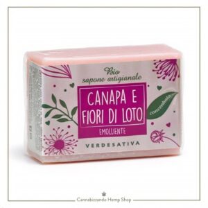Proteggi la tua pelle con il Sapone Verdesativa Canapa e Fior di Loto. Ultra-delicato, emolliente e lenitivo, ideale per pelli sensibili e bambini.